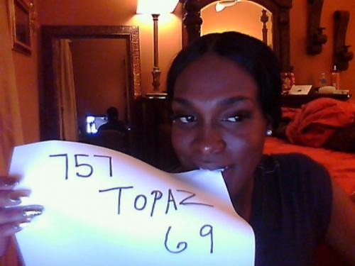 757topaz69's Verified Pictures
