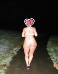 pawg milf outside at night